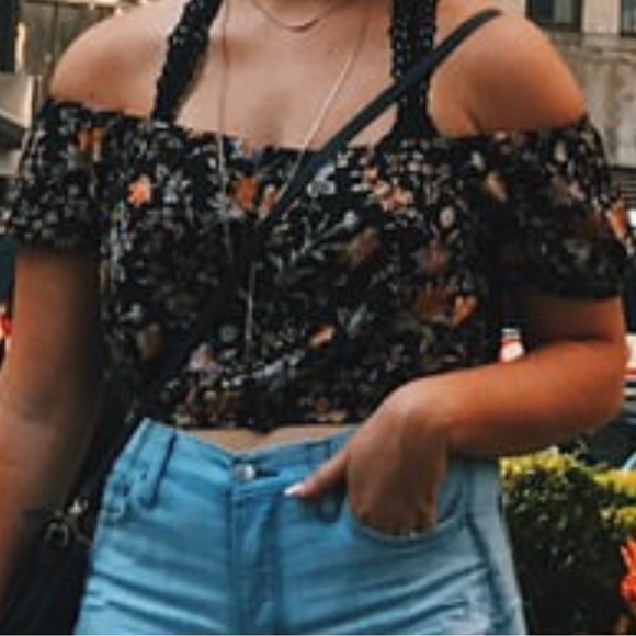 Off the shoulder top - Picture 5 of 5